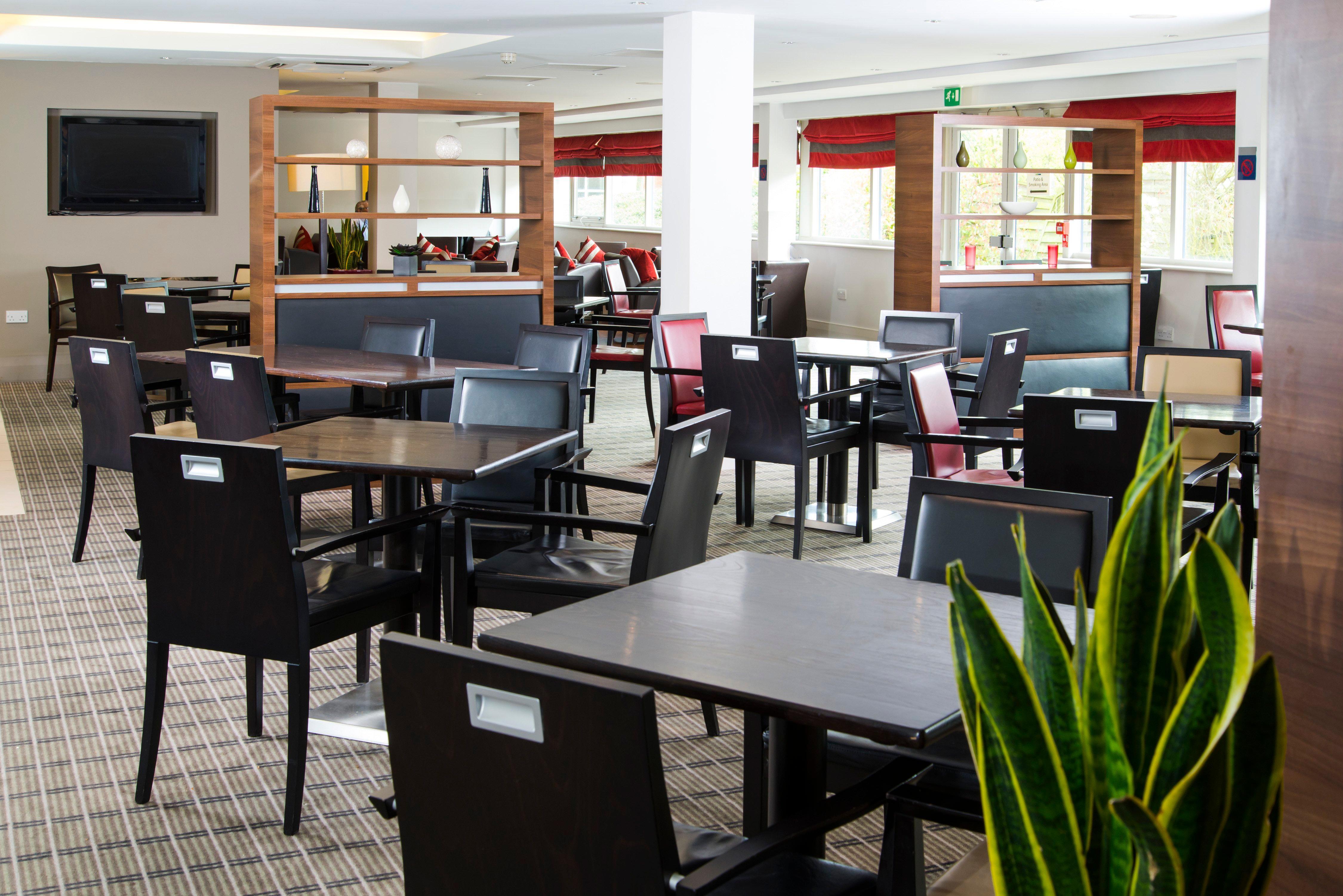 Holiday Inn Express Northampton - South By Ihg מראה חיצוני תמונה